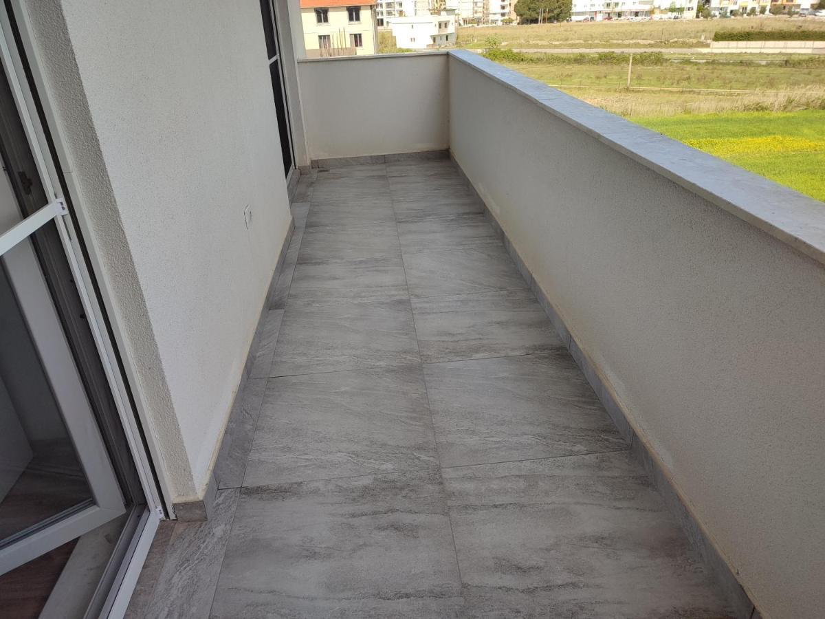 Sabi Apartment Golem Qerret Exterior foto